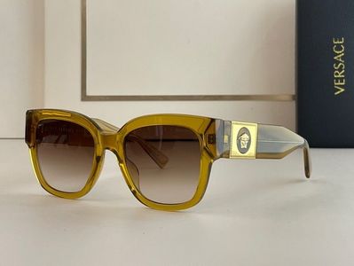 Versace Sunglasses 913